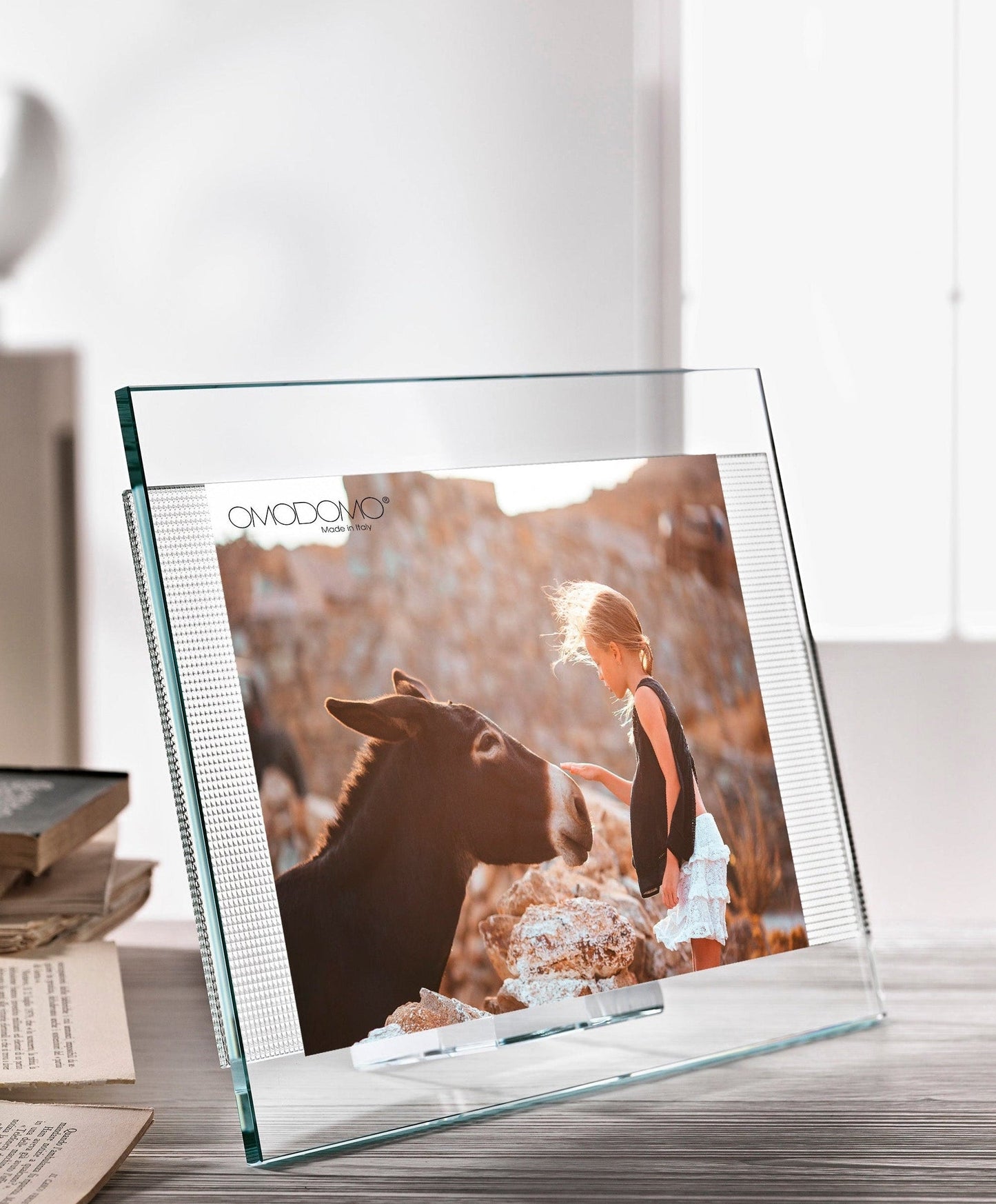 Diamantino – Portafoto in cristallo extrachiaro con decoro in rilievo Made in Italy