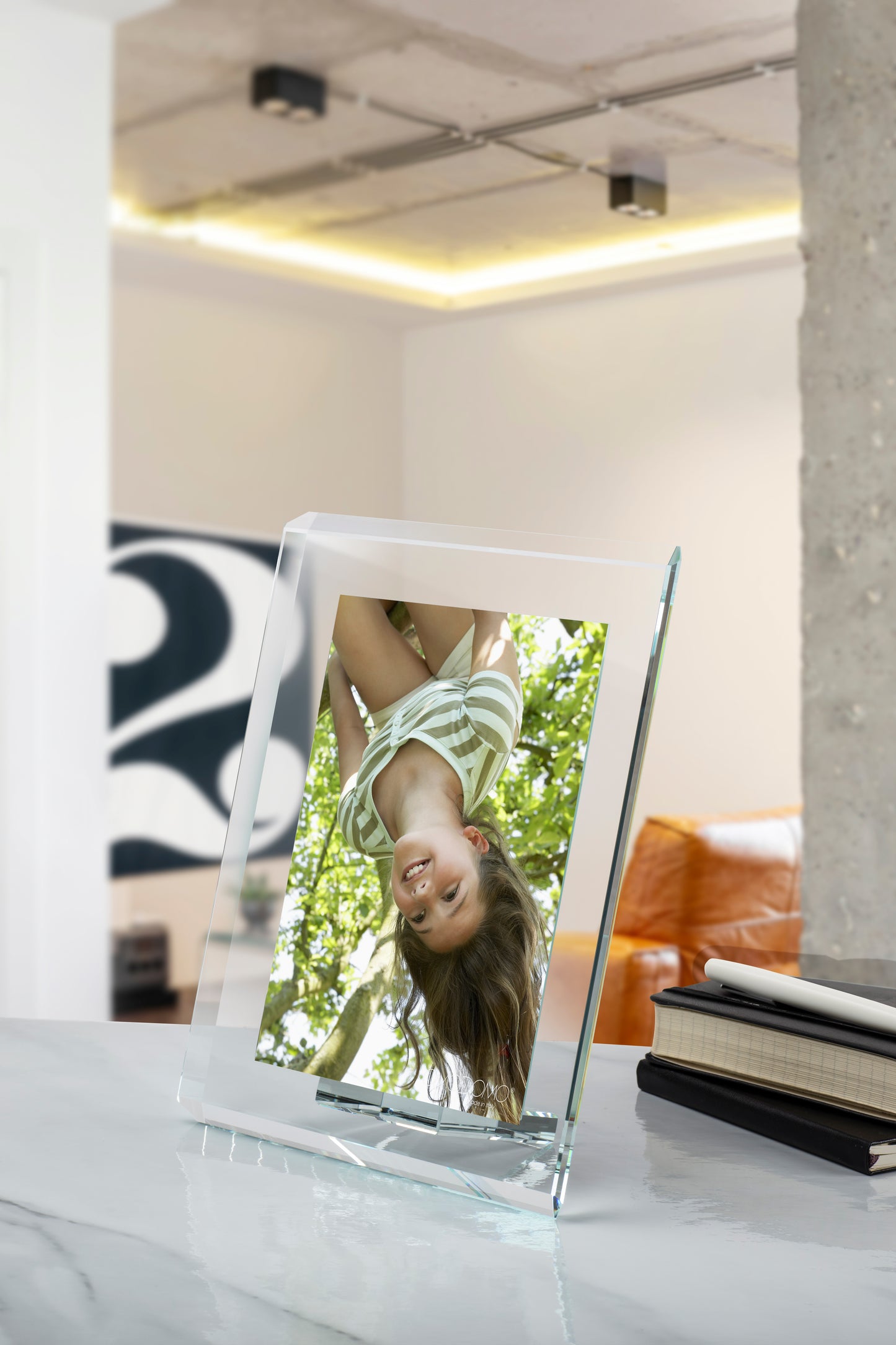 Kontra – Portafoto in cristallo extrachiaro Made in Italy